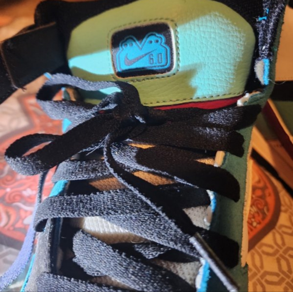 Nike 6.0 Morgans, size 10, Blue with purple - Picture 2 of 10